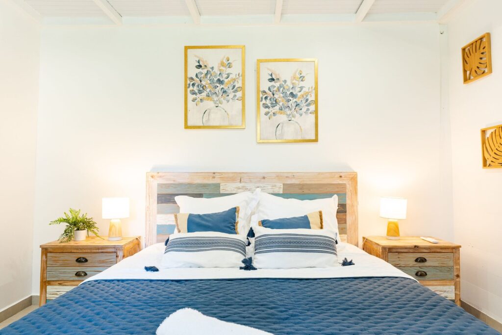 Chambre bleue 1 scaled