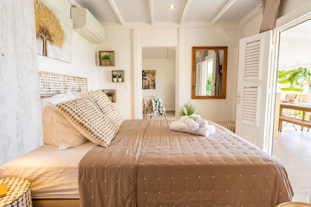 Chambre doree 2 1 scaled