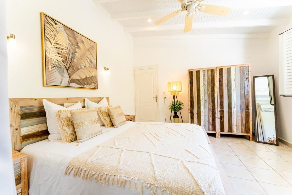 Chambre doree 4 scaled